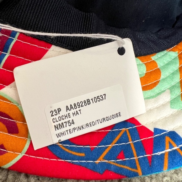 NWT Chanel Street Style Wide-Brimmed Bucket 2023 Multi-Color Small Hat - Picture 7 of 8